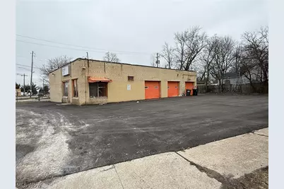 17609 Miles Road, Loveland, OH 44128 - Photo 2