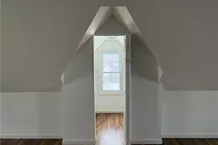 15521 Corkhill Rd, Maple Heights, OH 44137 - Photo 12