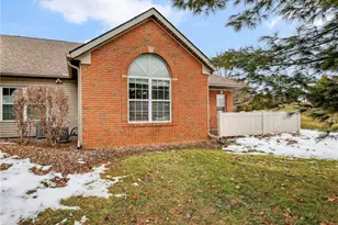 4327 Hunters Chase Ln, Wooster, OH 44691 - Photo 2