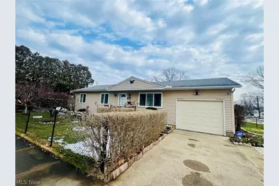 2275 Edwin Avenue, Akron, OH 44314 - Photo 2