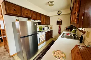 2275 Edwin Ave, Akron, OH 44314 - Photo 8