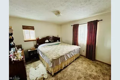 2275 Edwin Avenue, Akron, OH 44314 - Photo 10