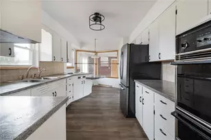 1114 Briarcliff Ave, Alliance, OH 44601 - Photo 6