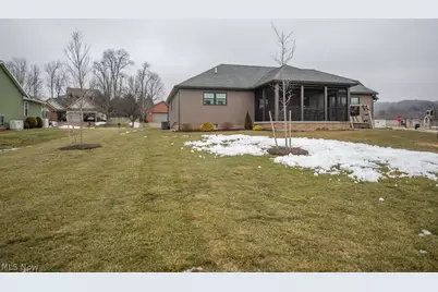 3912 Clay Court SE, Dennison, OH 44621 - Photo 6