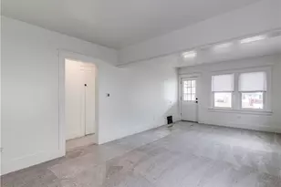 577 Essex St, Akron, OH 44306 - Photo 6