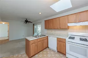 2217 Heather Ln, Twinsburg, OH 44087 - Photo 16