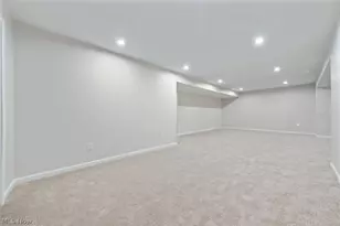 9397 Winfield Ln, North Ridgeville, OH 44039 - Photo 46