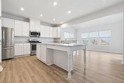 9397 Winfield Lane, North Ridgeville, OH 44039 - Photo 8