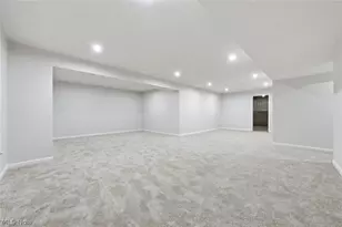 9397 Winfield Ln, North Ridgeville, OH 44039 - Photo 42