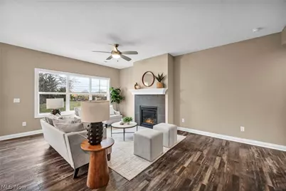 137 Larimar Drive, Willowick, OH 44095 - Photo 6