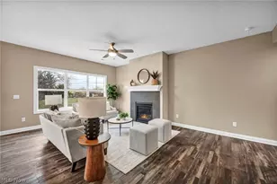 137 Larimar Dr, Willowick, OH 44095 - Photo 6