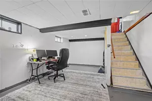 97 Rosary Dr, Campbell, OH 44405 - Photo 22