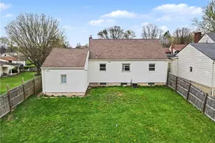 97 Rosary Dr, Campbell, OH 44405 - Photo 28