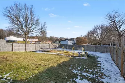 97 Rosary Drive, Campbell, OH 44405 - Photo 32