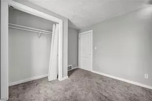 1084 Shannon Ave, Barberton, OH 44203 - Photo 30