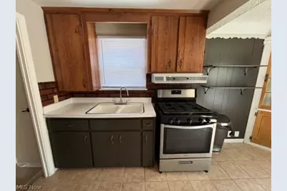 847 Lloyd Road, Wickliffe, OH 44092 - Photo 6