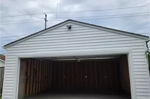 10909 Fortune Ave, Loveland, OH 44111 - Photo 14