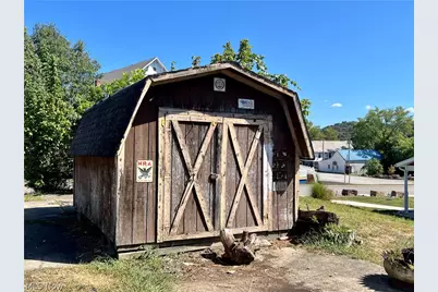 1960 Broadway Street, Stockport, OH 43787 - Photo 2