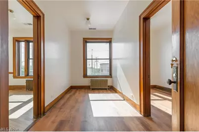 2082 W 65th, Loveland, OH 44102 - Photo 18