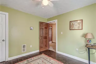 722 Broad Blvd, Cuyahoga Falls, OH 44221 - Photo 24