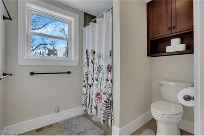 170 Thompson Avenue, New Concord, OH 43762 - Photo 36