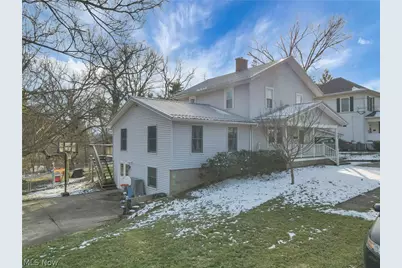 170 Thompson Avenue, New Concord, OH 43762 - Photo 4