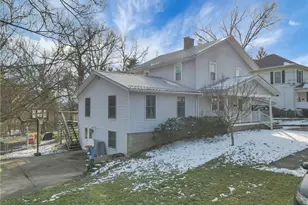 170 Thompson Ave, New Concord, OH 43762 - Photo 4