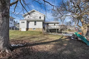 170 Thompson Ave, New Concord, OH 43762 - Photo 8