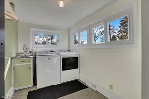 170 Thompson Ave, New Concord, OH 43762 - Photo 20