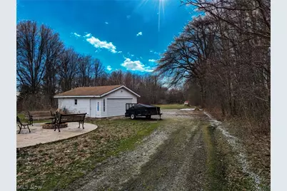 13849 Painesville Warren Road, Leroy, OH 44077 - Photo 8