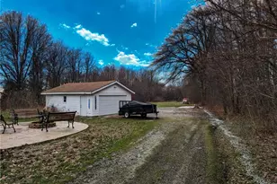 13849 Painesville Warren Rd, Leroy, OH 44077 - Photo 8