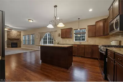 108 Hidden Glen Trail, Chardon, OH 44024 - Photo 8