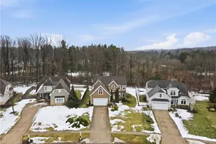 108 Hidden Glen Trail, Chardon, OH 44024 - Photo 2