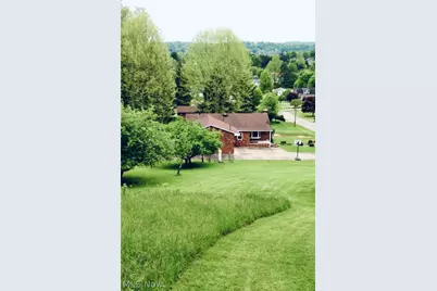 976 Braun Road, Belpre, OH 45714 - Photo 2