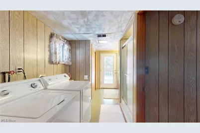 976 Braun Road, Belpre, OH 45714 - Photo 40