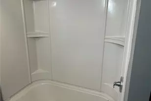 828 Grandview Ave, Coshocton, OH 43812 - Photo 12