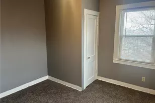 828 Grandview Ave, Coshocton, OH 43812 - Photo 16