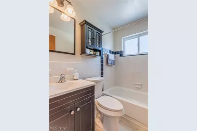 5382 Lee Road #204, Maple Heights, OH 44137 - Photo 14