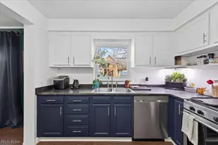 71 Lake Edge Dr, Euclid, OH 44123 - Photo 10