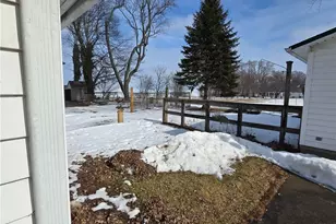 19 Burrington Heights, Conneaut, OH 44030 - Photo 4