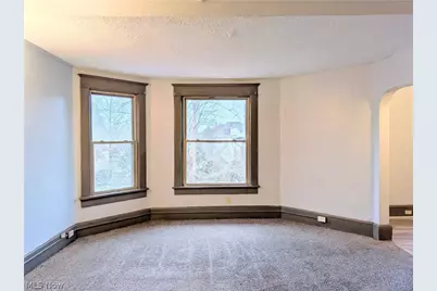 18 5th Street NE, Massillon, OH 44646 - Photo 4