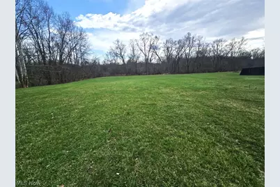80 Hannah Place Road, Belpre, OH 45714 - Photo 4