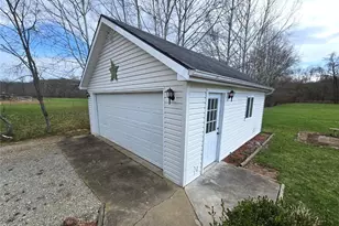80 Hannah Pl Rd, Belpre, OH 45714 - Photo 24