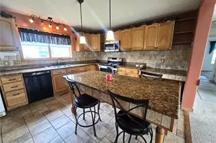 80 Hannah Pl Rd, Belpre, OH 45714 - Photo 10