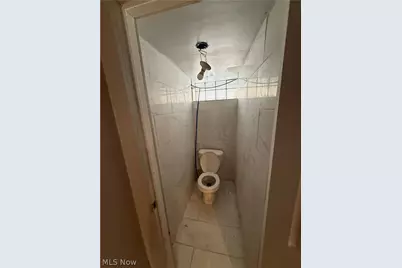 1068 Nela View Road, Cleveland Heights, OH 44112 - Photo 6