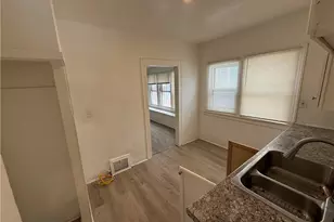 829 Helmsdale Rd, Cleveland Heights, OH 44112 - Photo 40