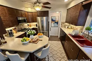 29315 Nehls Park Dr, Wickliffe, OH 44092 - Photo 4