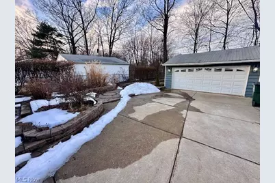 29315 Nehls Park Drive, Wickliffe, OH 44092 - Photo 26