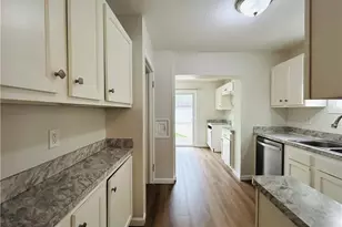 16008 Scottsdale Blvd, Huber Heights, OH 44120 - Photo 12