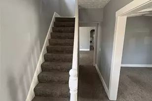 284 3rd St NW, Barberton, OH 44203 - Photo 10